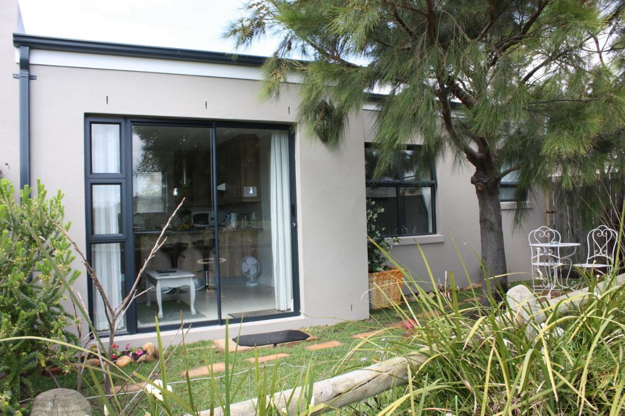 Sunbird Cottage Noordhoek Exterior photo